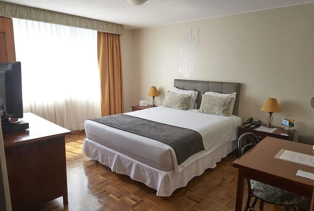 Embassy Quito Hotel 4*,