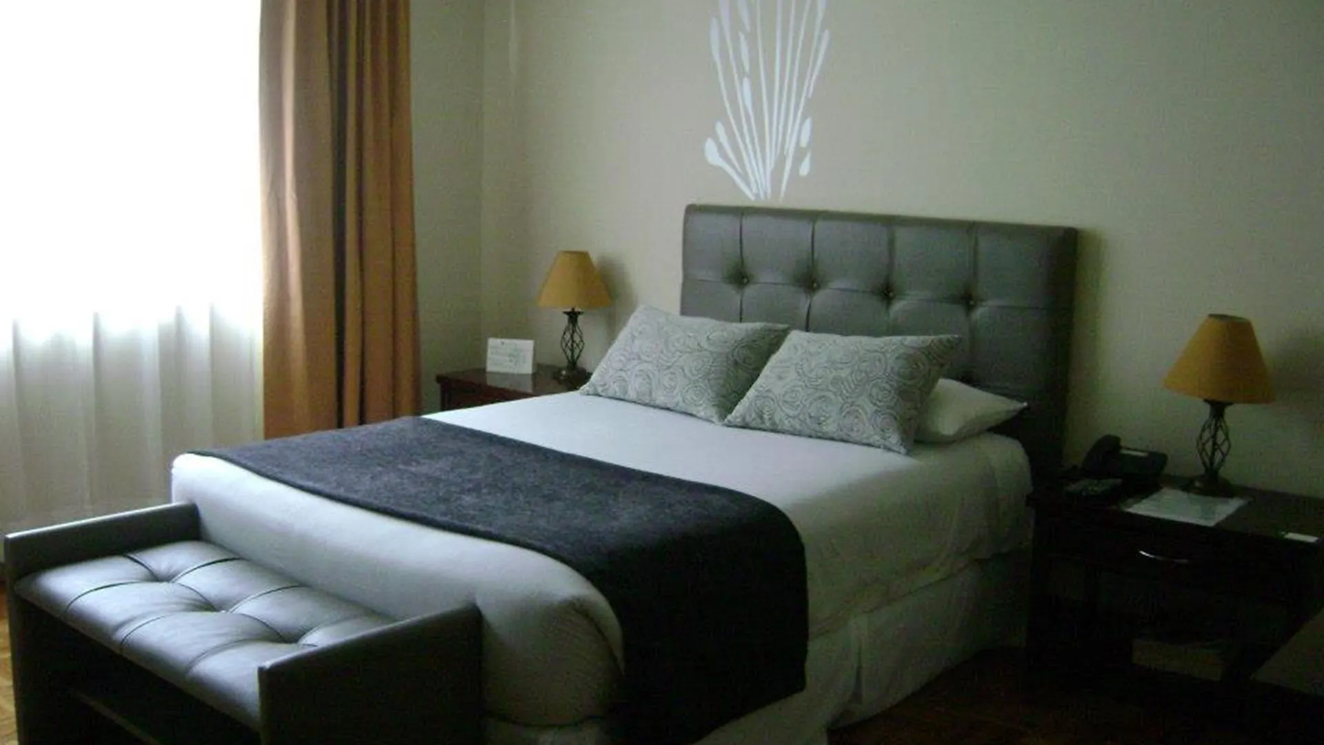 Embassy Quito Hotel