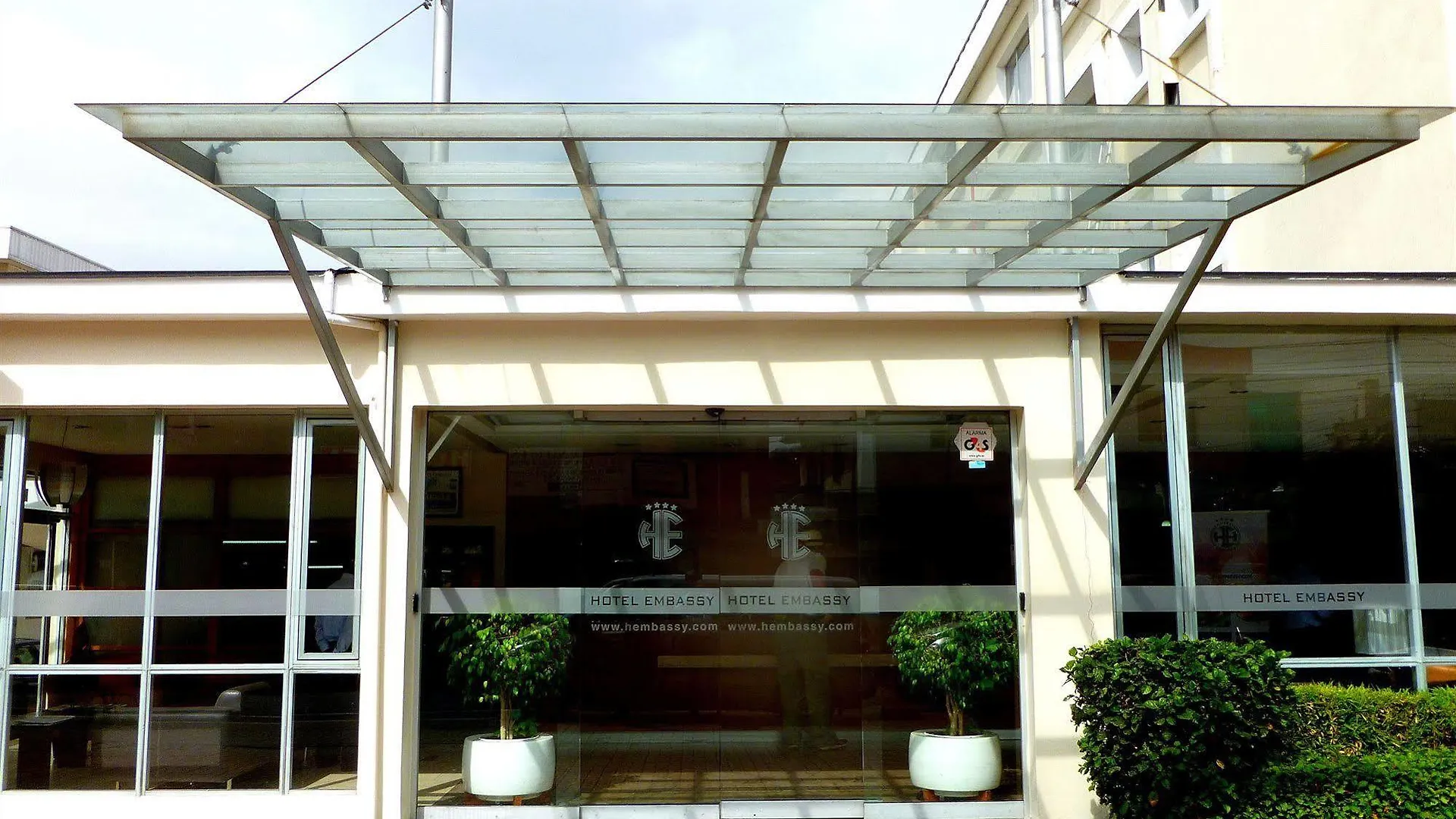 Embassy Quito Hotel