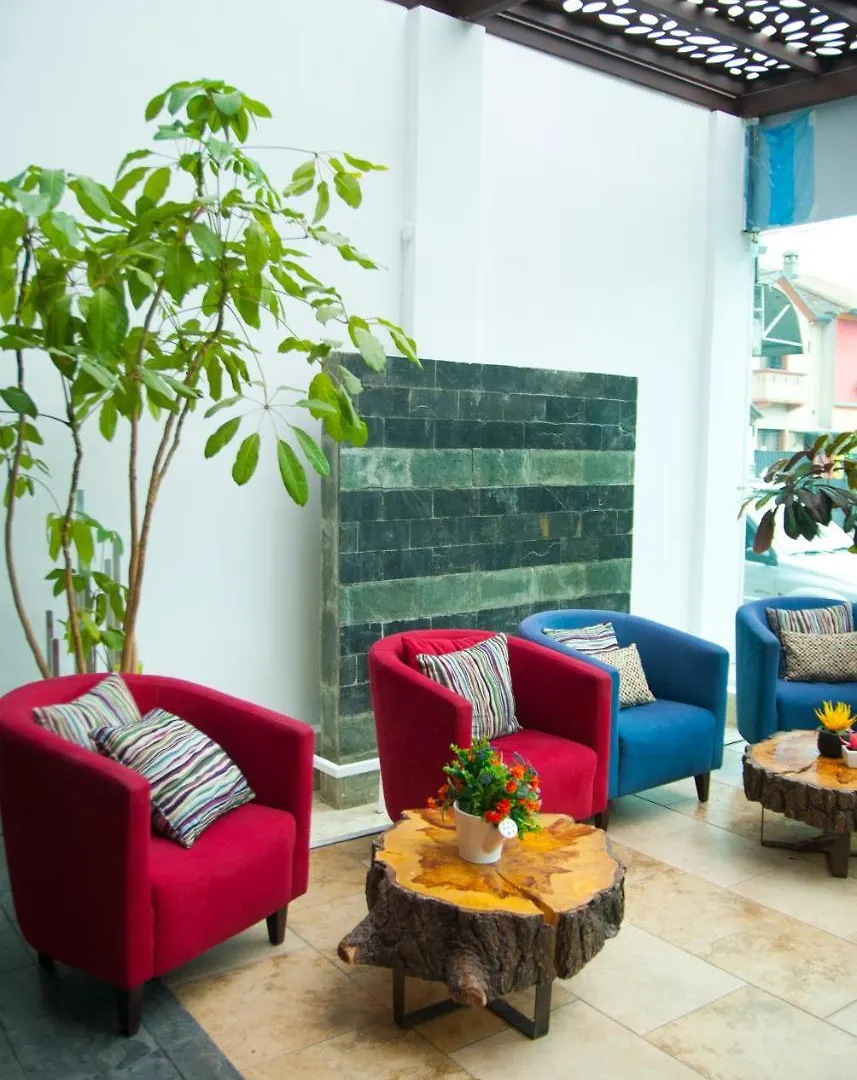 Embassy Quito Hotel