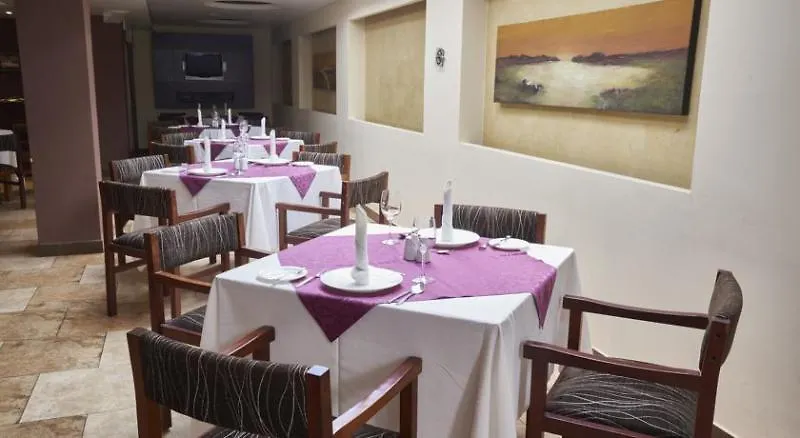 Embassy Quito Hotel